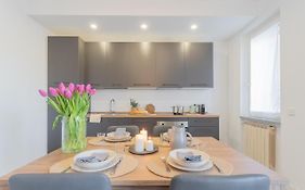 Isola Felice Grandate By Rent All Como